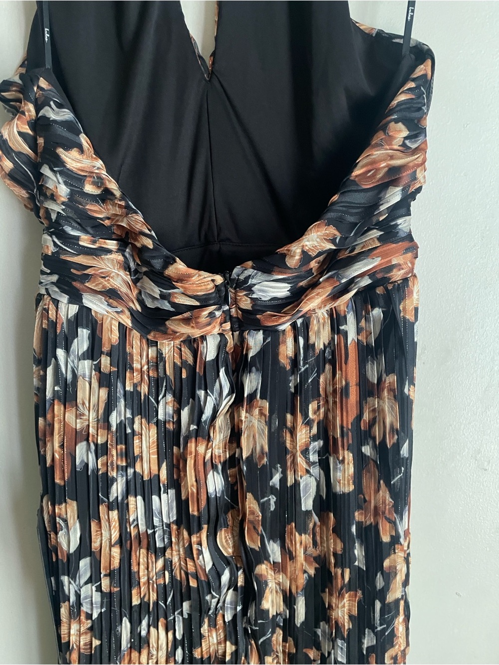 Lulus Gardena Black Floral Pleated Cross-Front Halter Midi Dress - Picture 11 of 16